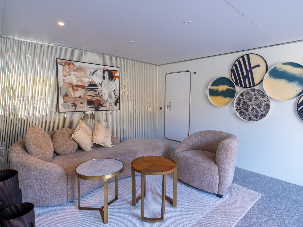 Charter Yacht ADAMARIS-3