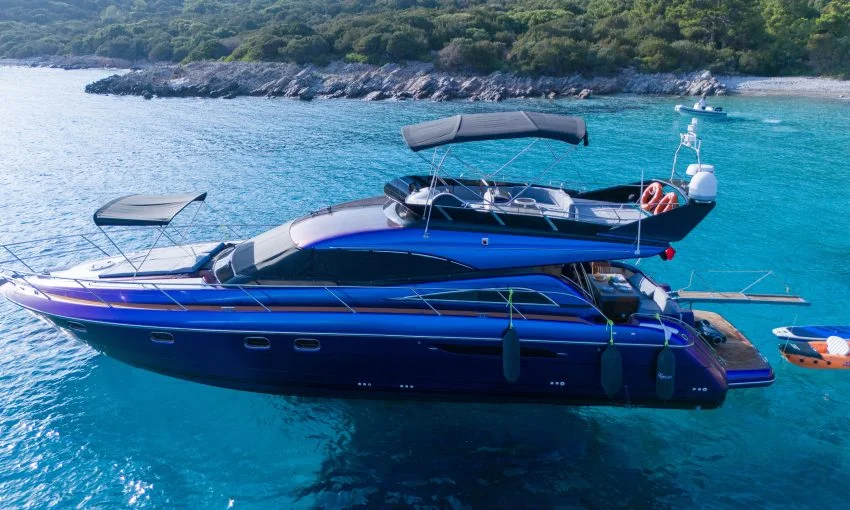 Luxury Yacht Karan1