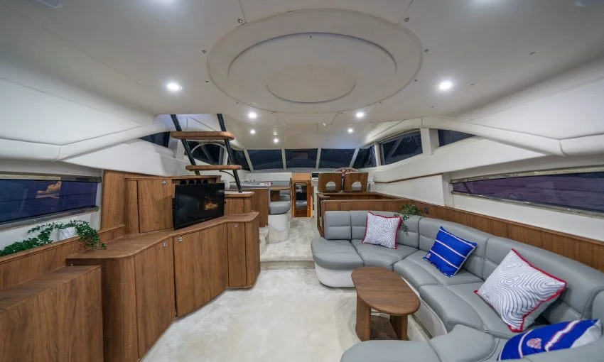 Luxury Yacht Karan15