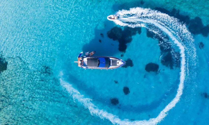 Luxury Yacht Karan3