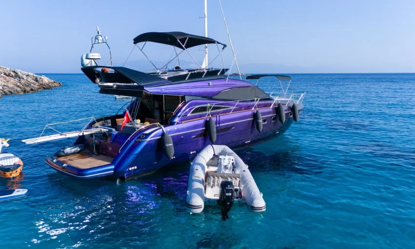 Luxury Yacht Karan6