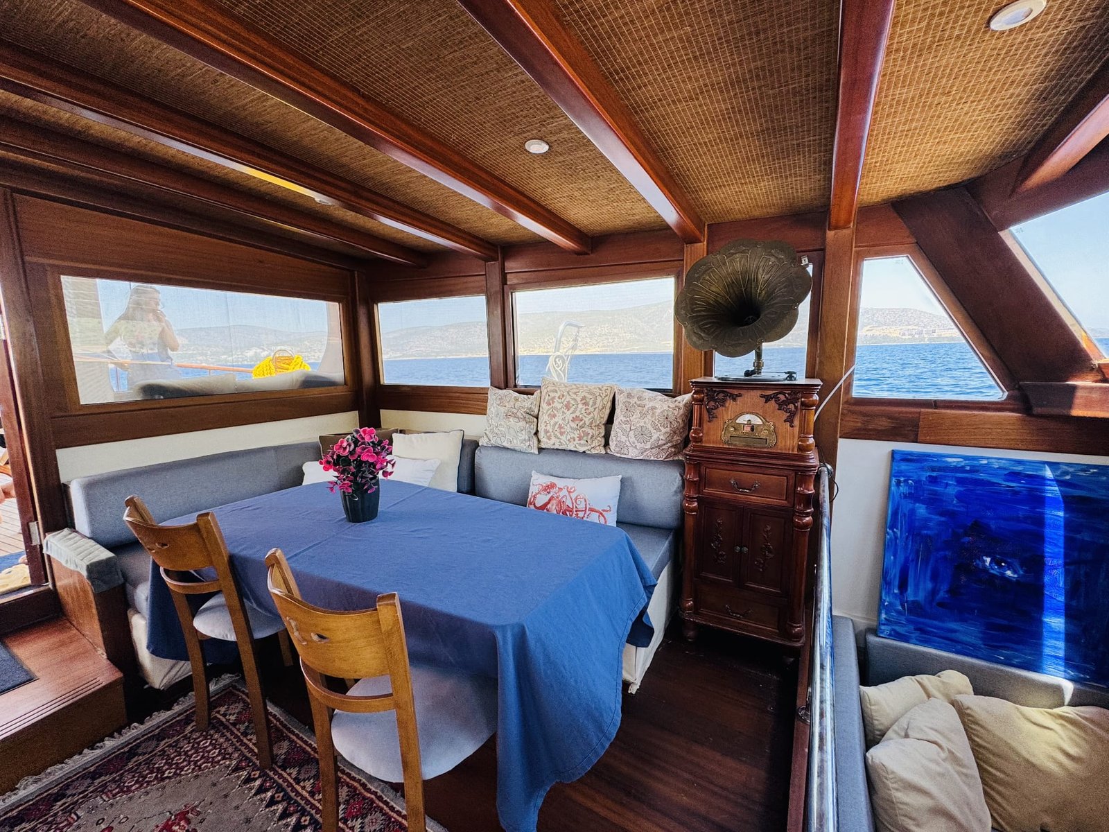 57541b40-921a-4ca4-a93b-5fbefb947de3