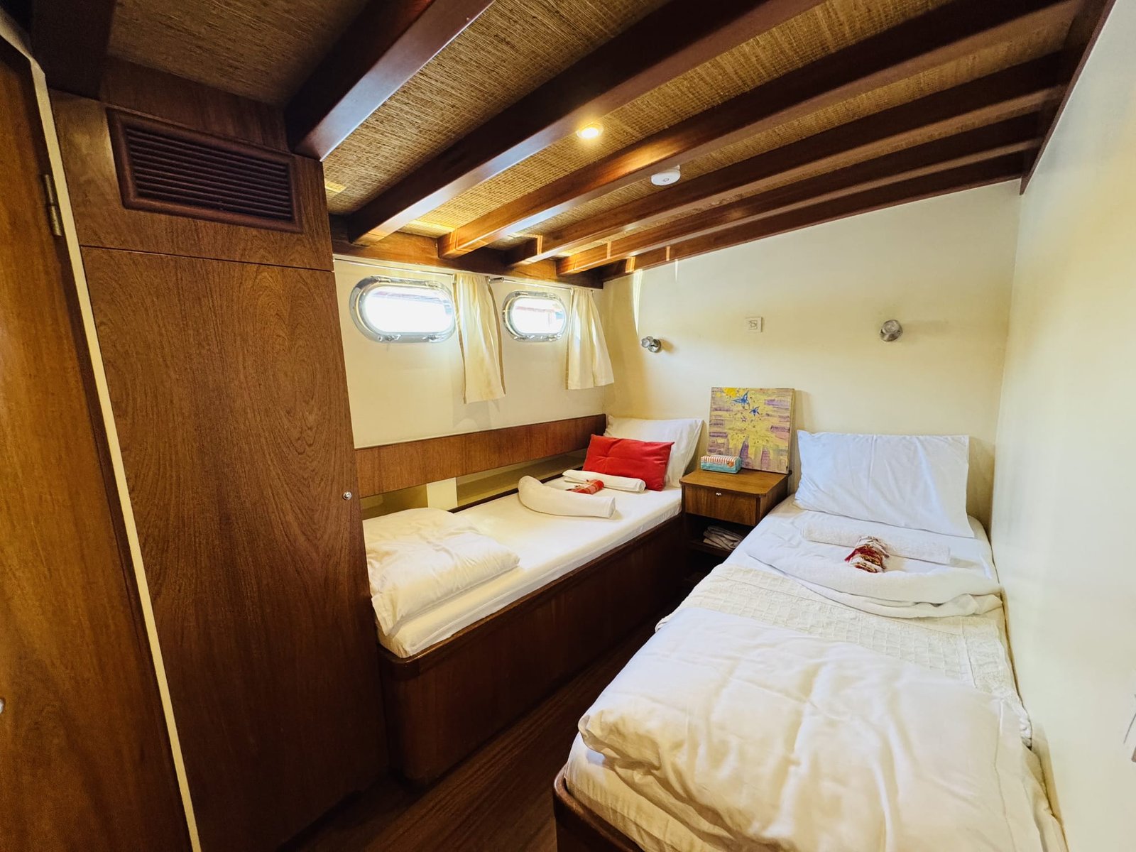 89d6b1c7-c93b-42a0-b153-76771debfa16 (1)