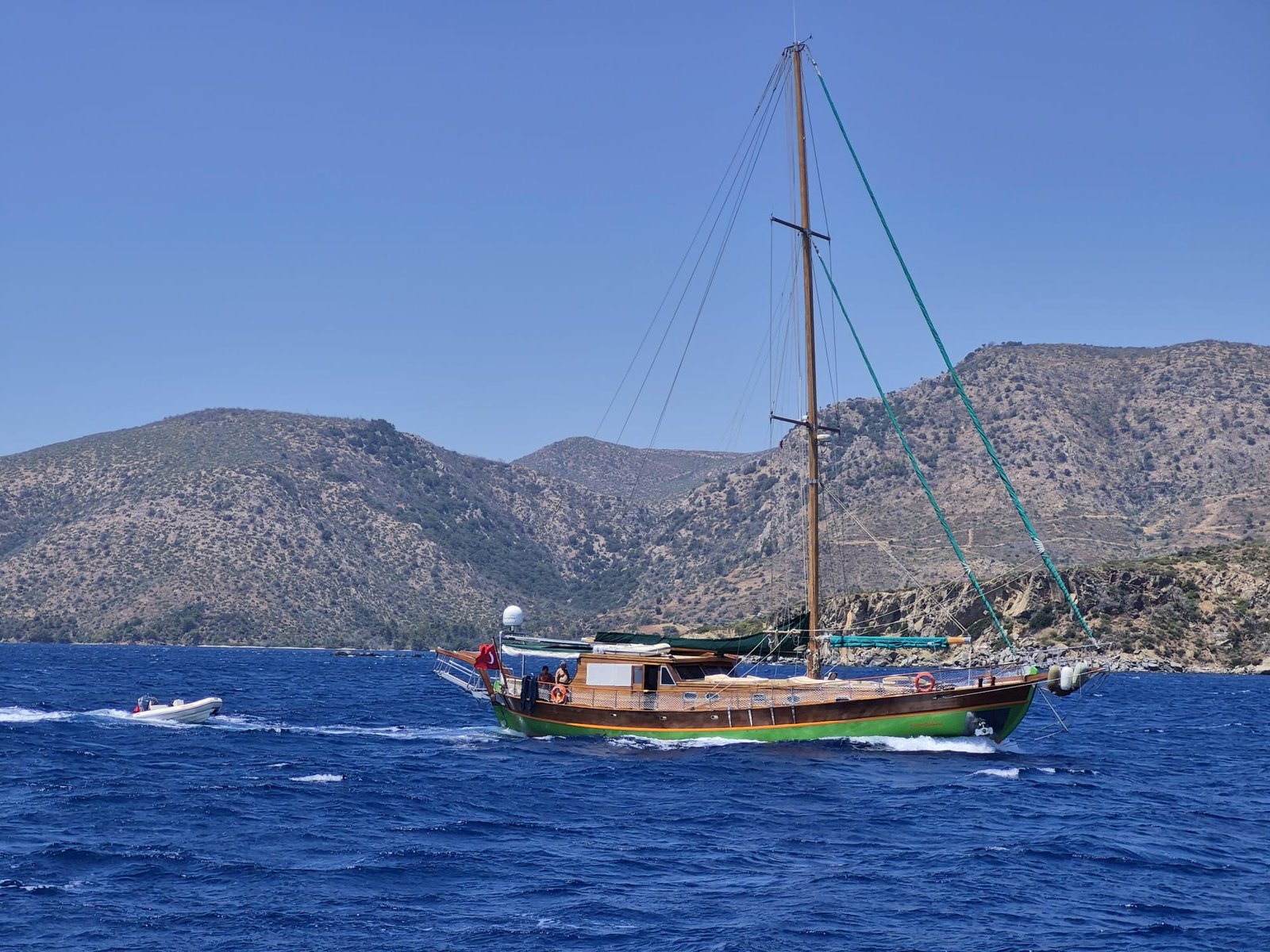 f75bdb37-11df-4fc2-8007-69c956618b1d