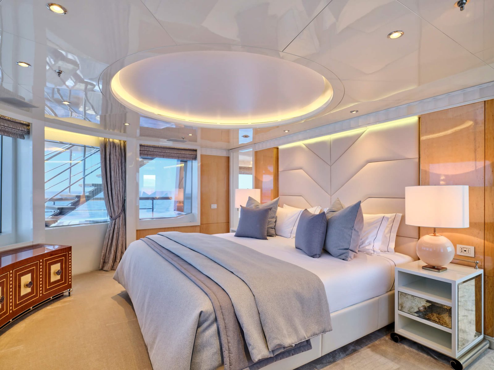 Luxury upper deck master suite on the SEAKID II yacht charter with 180-degree views.