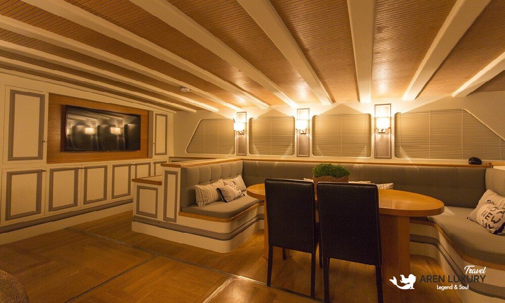 Cobra King luxury gulet indoor dining table and entertainment system