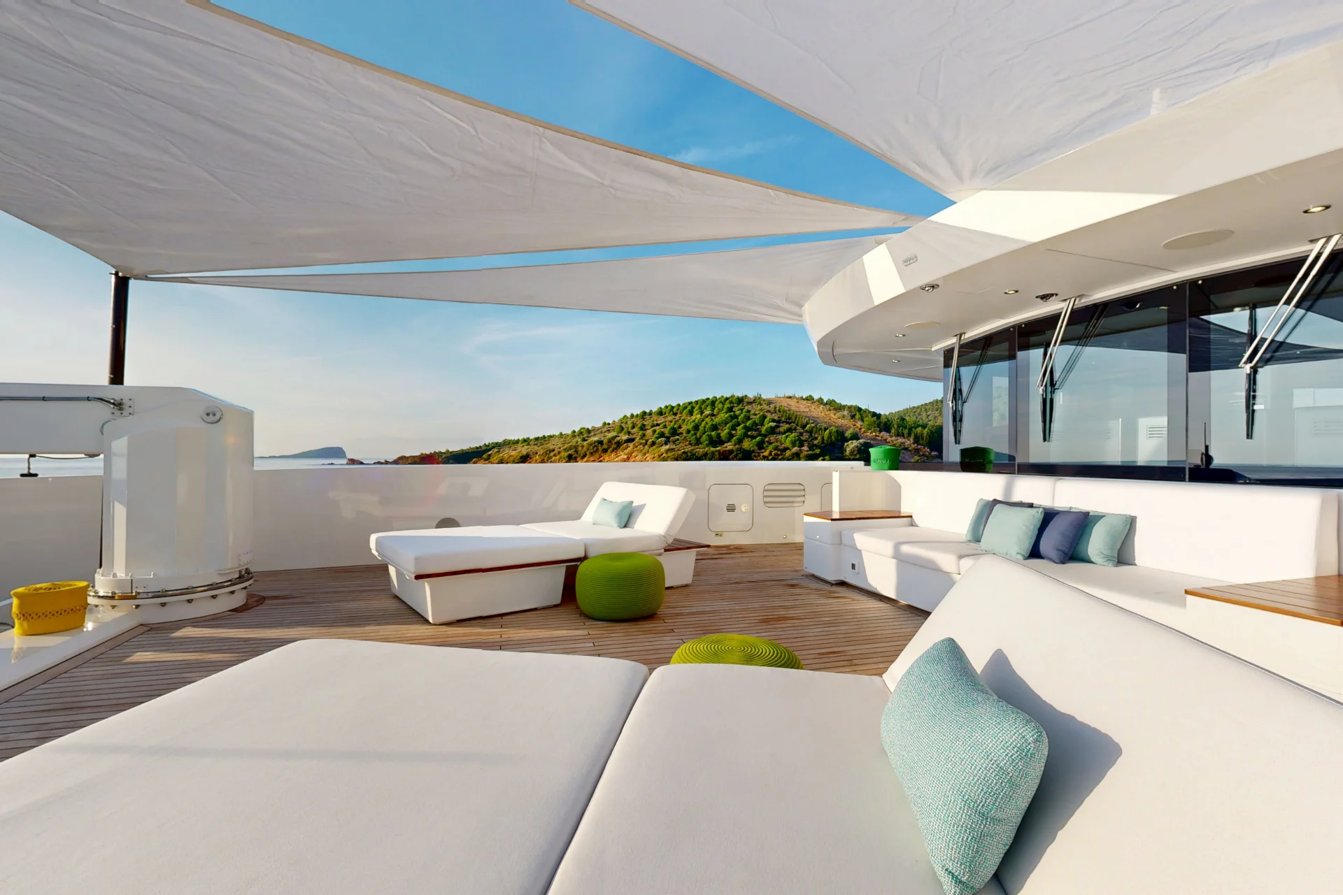 ETERNAL SPARK YACHT CHARTER