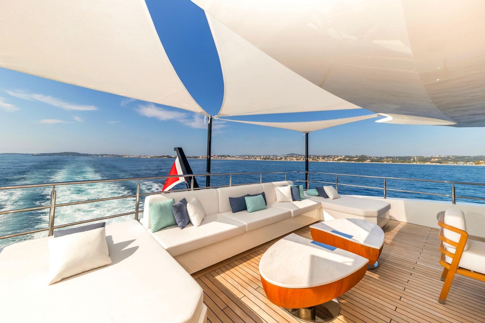 ETERNAL SPARK YACHT CHARTER