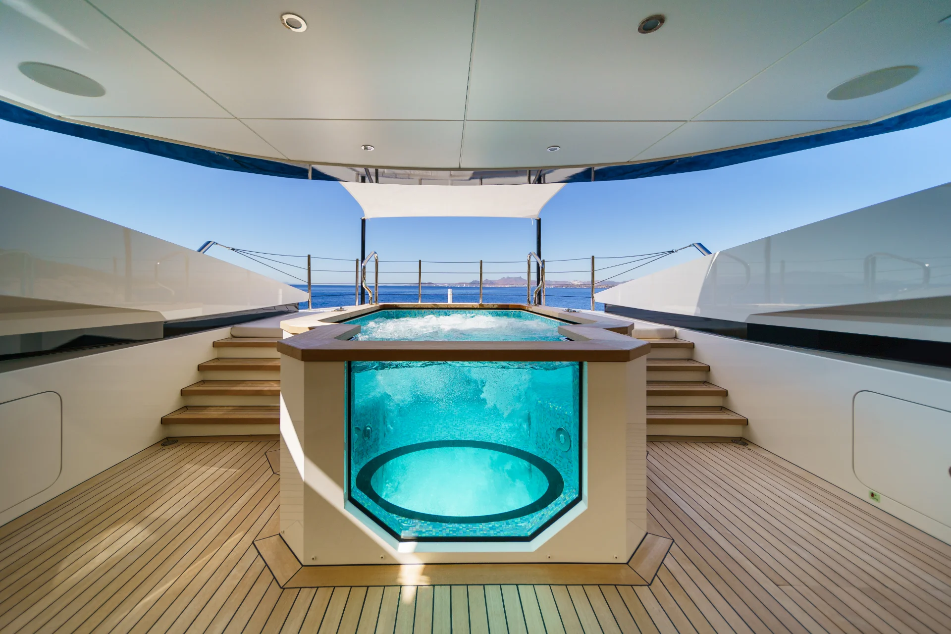 ETERNAL SPARK YACHT CHARTER