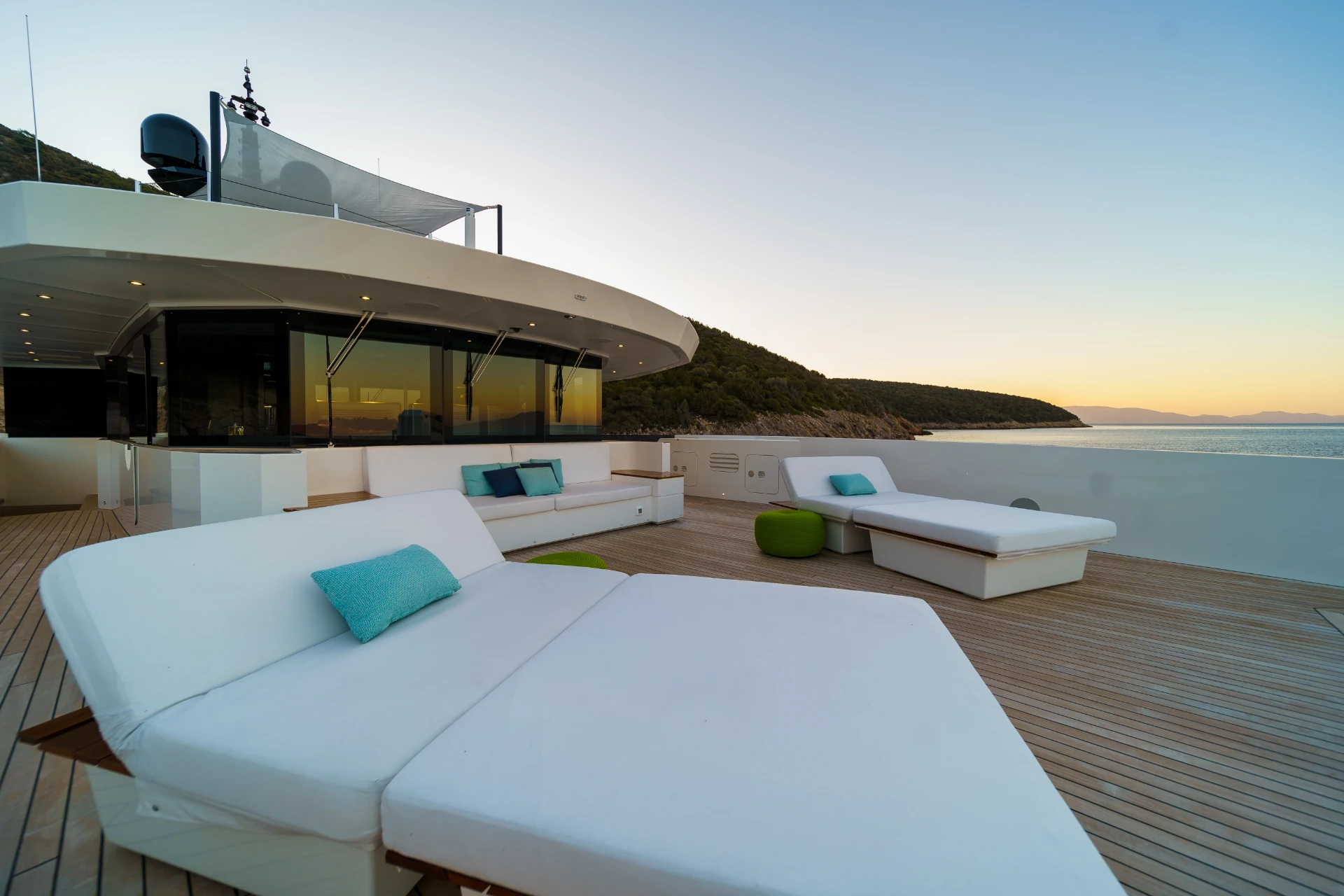 ETERNAL SPARK YACHT CHARTER