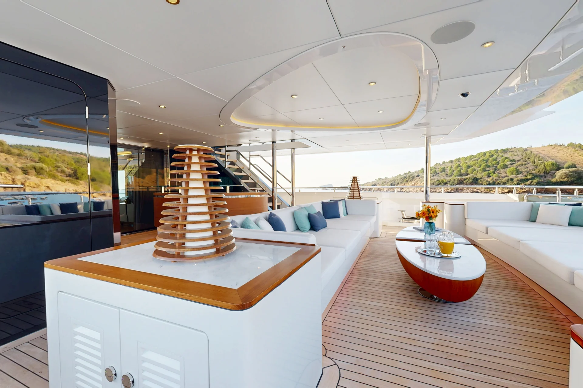 ETERNAL SPARK YACHT CHARTER