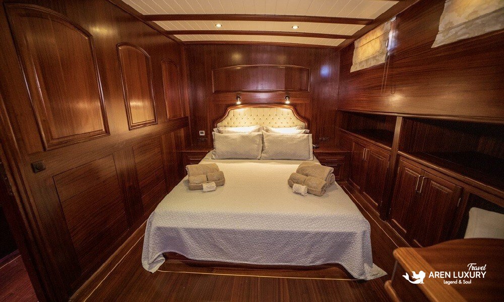 Arif Kaptan A gulet charter Turkey master cabin double bed interior
