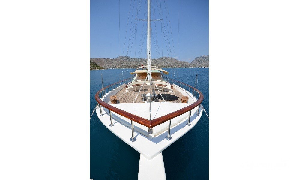 Gulet C Taner 2 Luxury Blue Cruise Turkey Front view of Gulet C Taner 2 private charter yacht cruising in the Mediterranean.