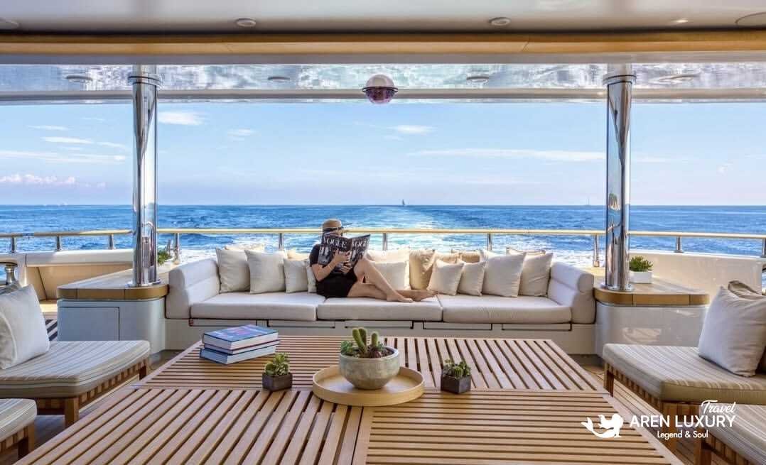 Maraya luxury motor yacht charter exterior view at anchor