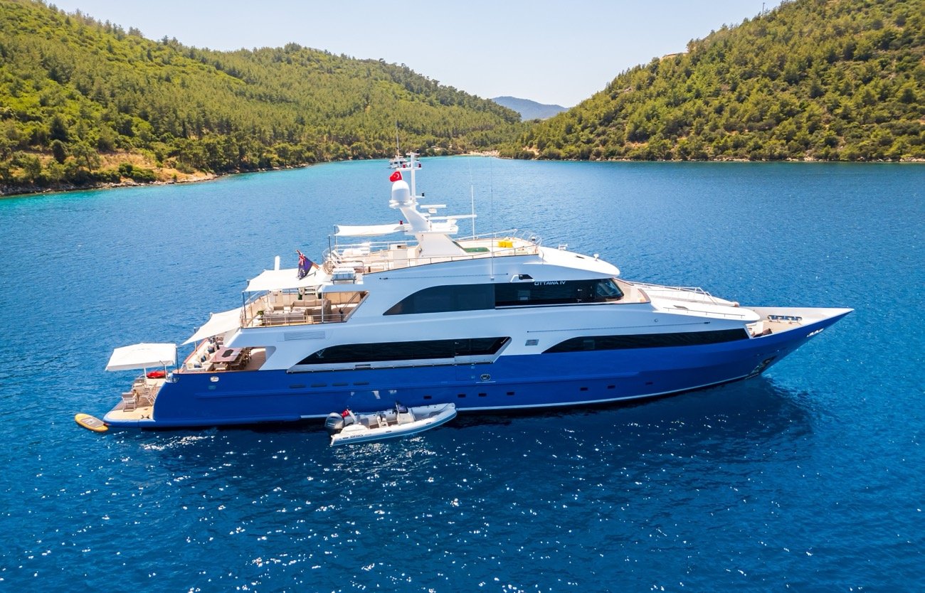 ottavia-iv-yacht-charter (36)