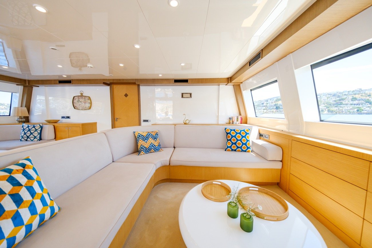 ottavia-iv-yacht-charter (7)