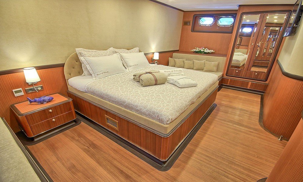 Modern cabin design on luxury gulet Queen of Salmakis
