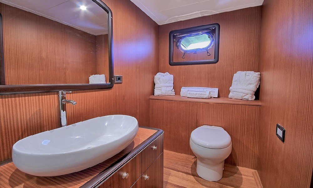 Modern cabin design on luxury gulet Queen of Salmakis