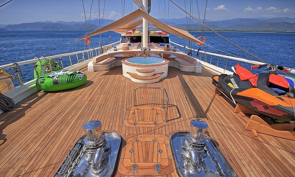 Queen of Salmakis luxury gulet charter Turkey and Greece exterior