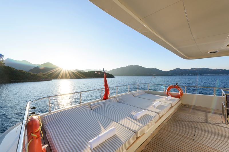 tanway-yacht (4) Interior/Exterior view of the TanWay Luxury Charter Yacht