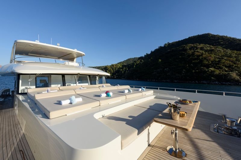 tanway-yacht (5) Interior/Exterior view of the TanWay Luxury Charter Yacht