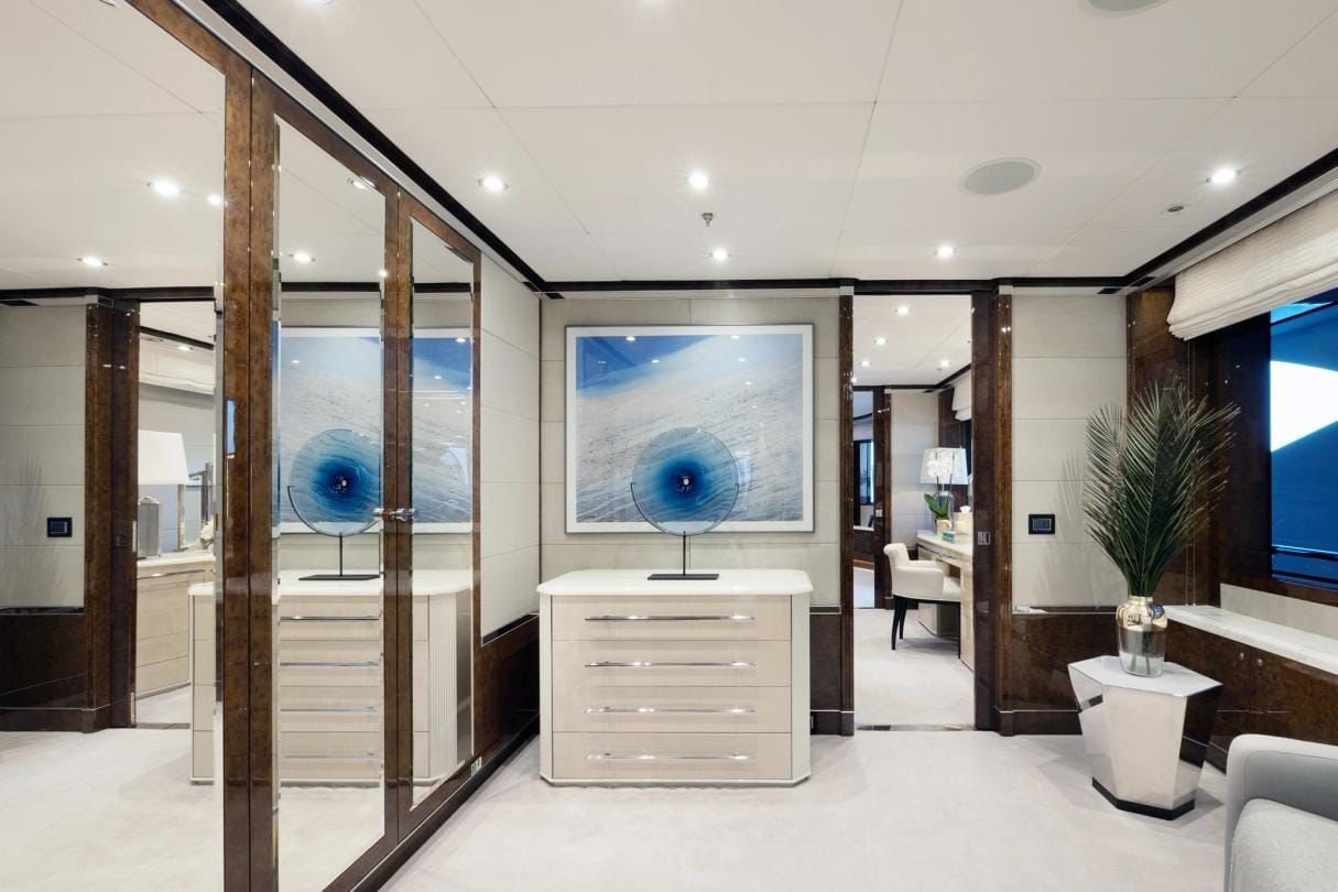 Soundwave Yacht Charter
