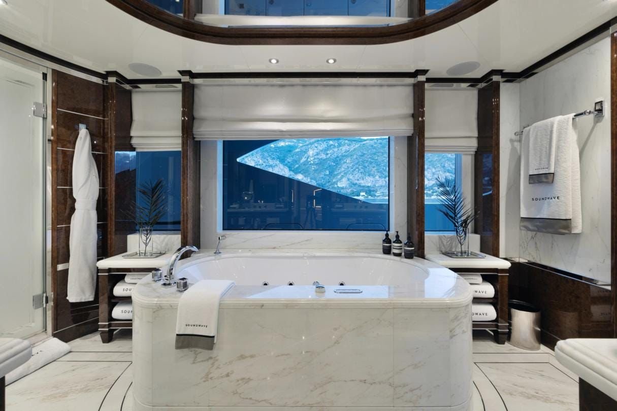 Soundwave Yacht Charter