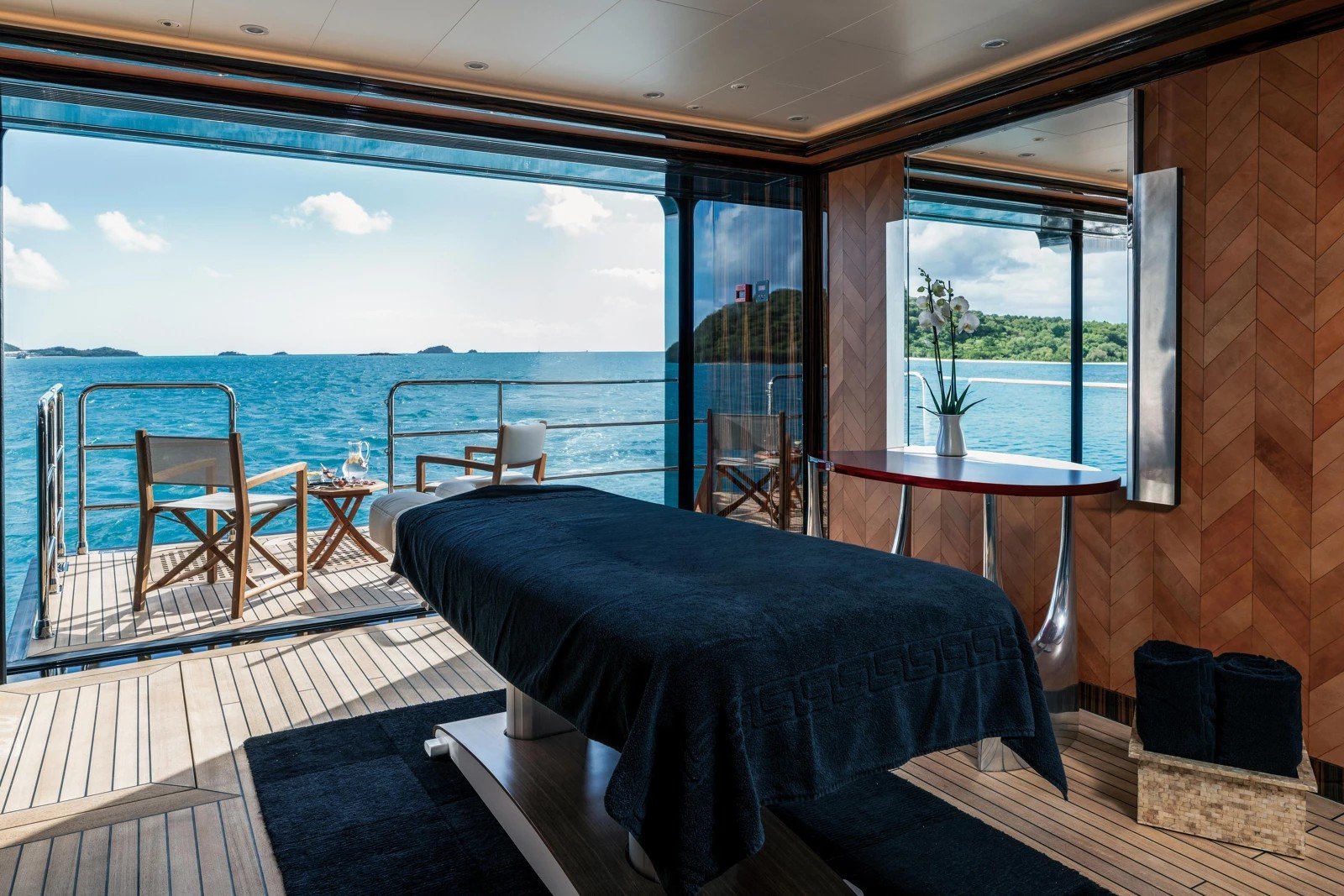 alfa-nero-luxury-yacht-charter (23) Alfa Nero Luxury Yacht Spa Room