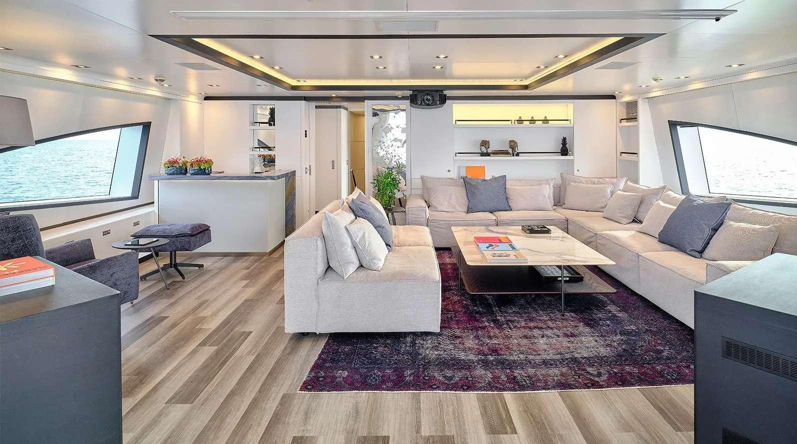 Mega Motor Yacht AFRICA I