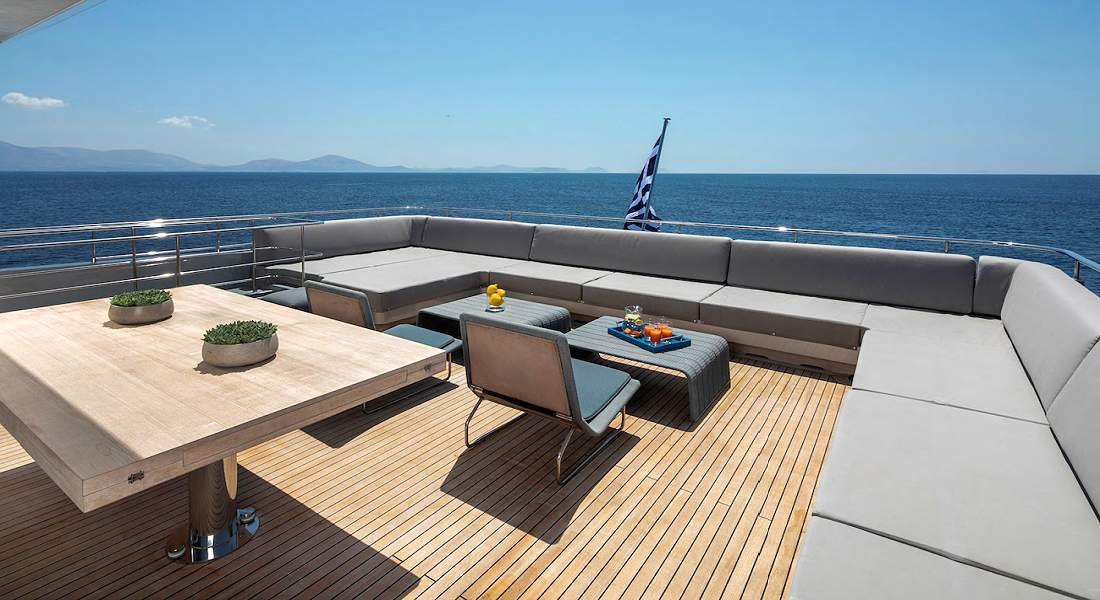 Mega Motor Yacht BILLA