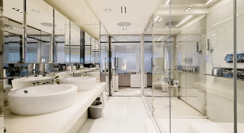 Mega Motor Yacht BLISS