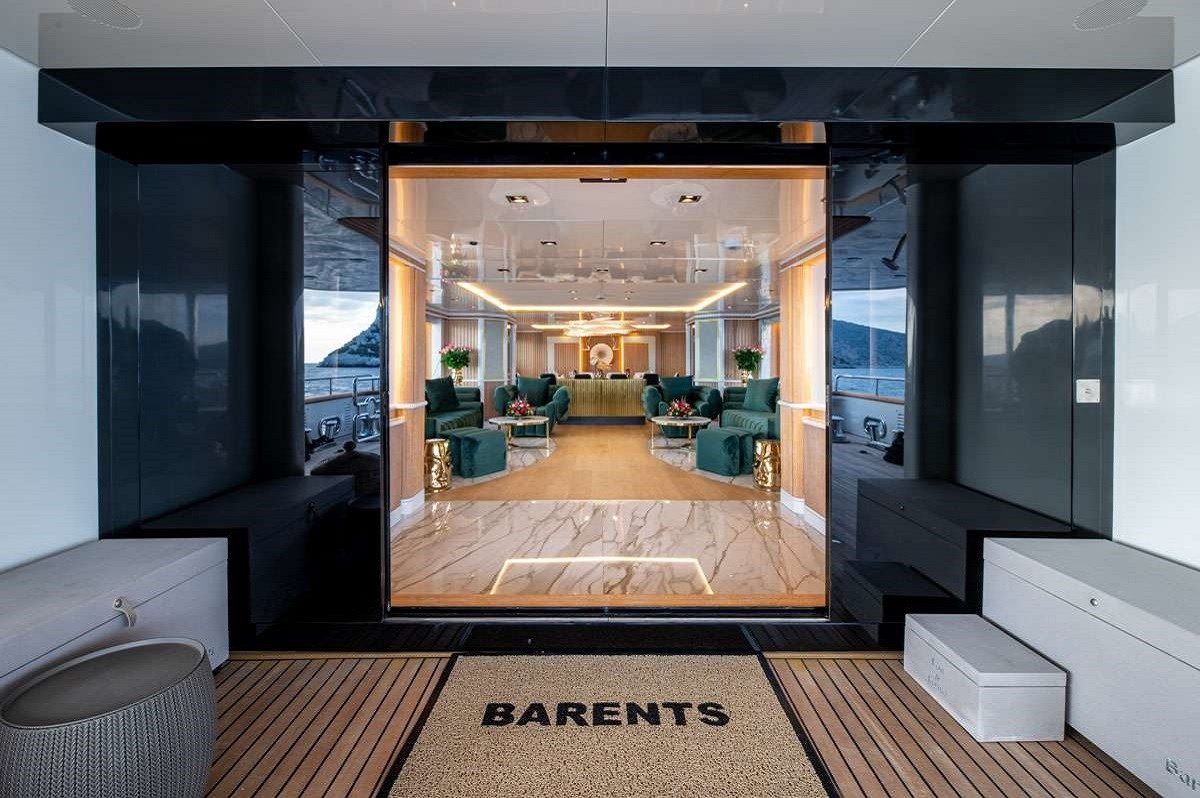 Mega Motor Yacht BARENTS