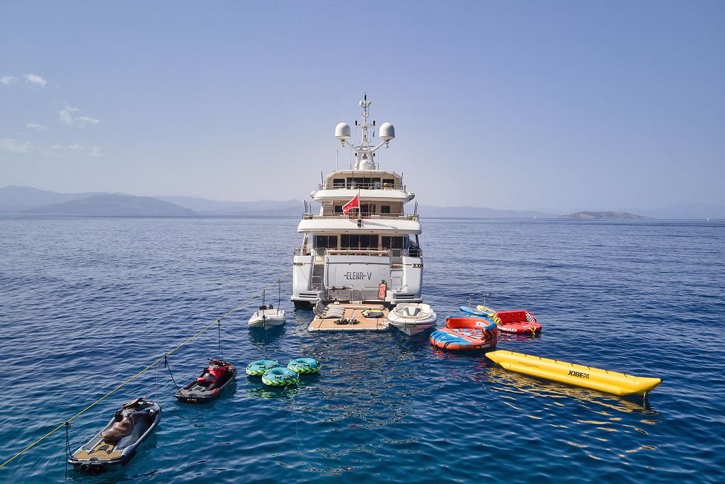 Elena-V-yacht-8 Mega Motor Yacht ELENA V