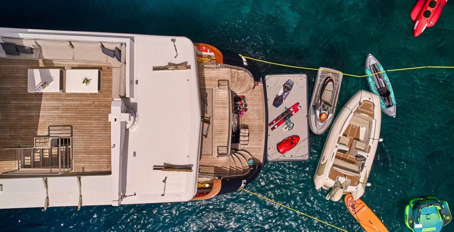 Mega Motor Yacht GELLY