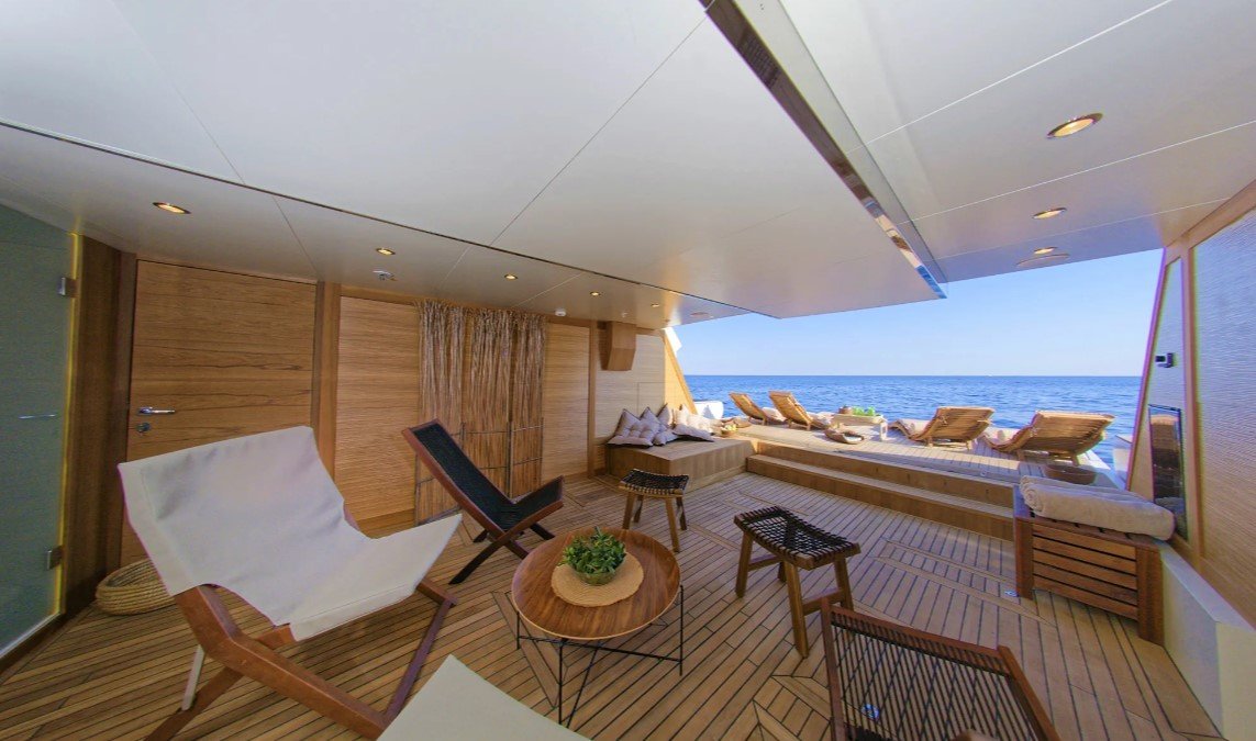 Mega Motor Yacht GRANDE AMORE