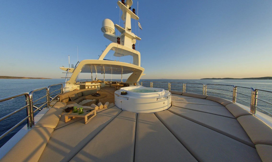 Mega Motor Yacht GRANDE AMORE