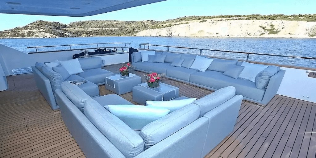 Mega Motor Yacht IPANEMAS