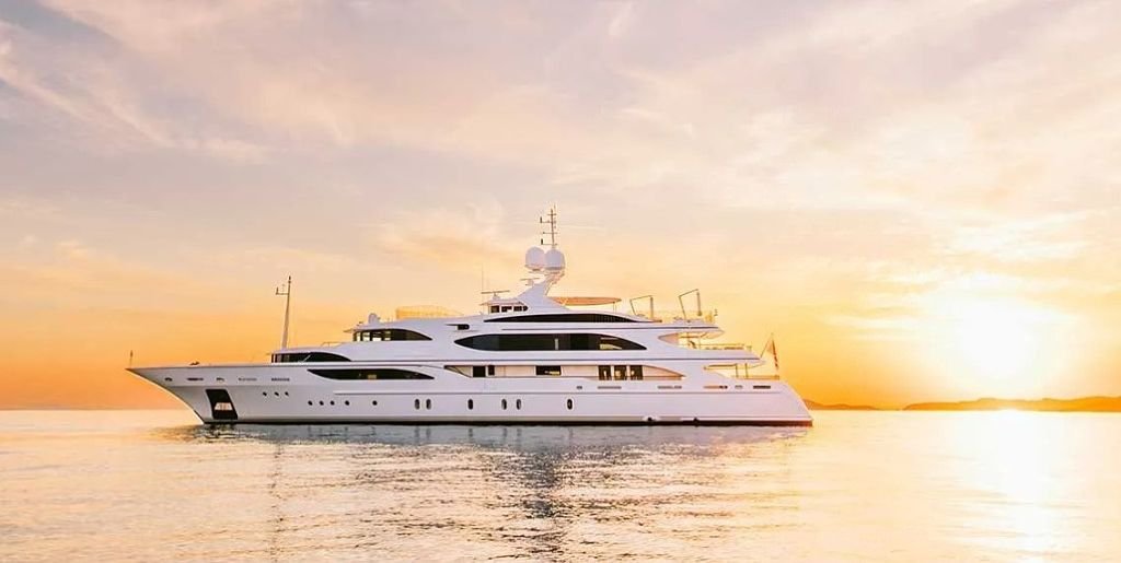 Mega Motor Yacht IDYLLIC | Idyllic yacht 1 Mega Motor Yacht IDYLLIC