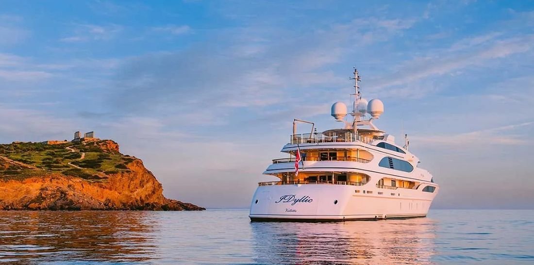 Idyllic-yacht-7 Mega Motor Yacht IDYLLIC