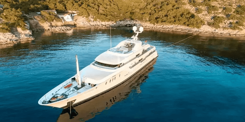Mega Motor Yacht JAZ