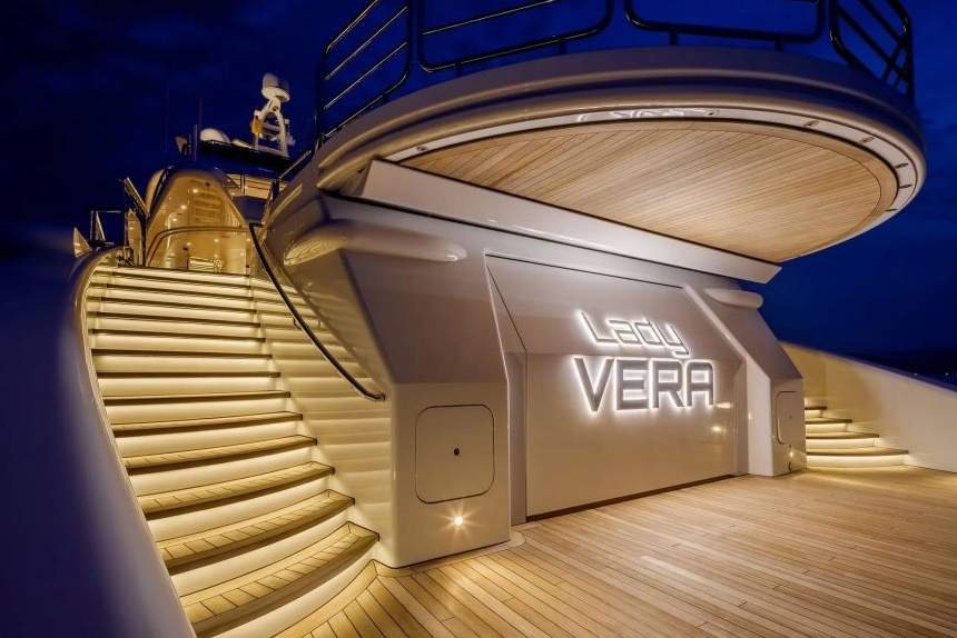Lady Vera, Mega Motor Yacht LADY VERA