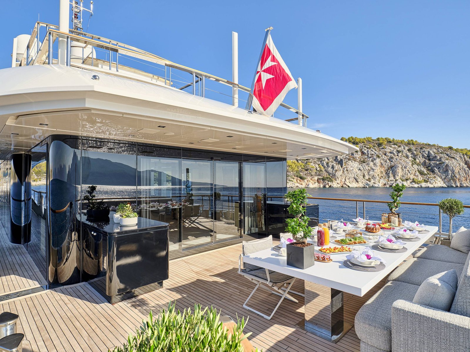 Mega Motor Yacht LA PELLEGRİNA