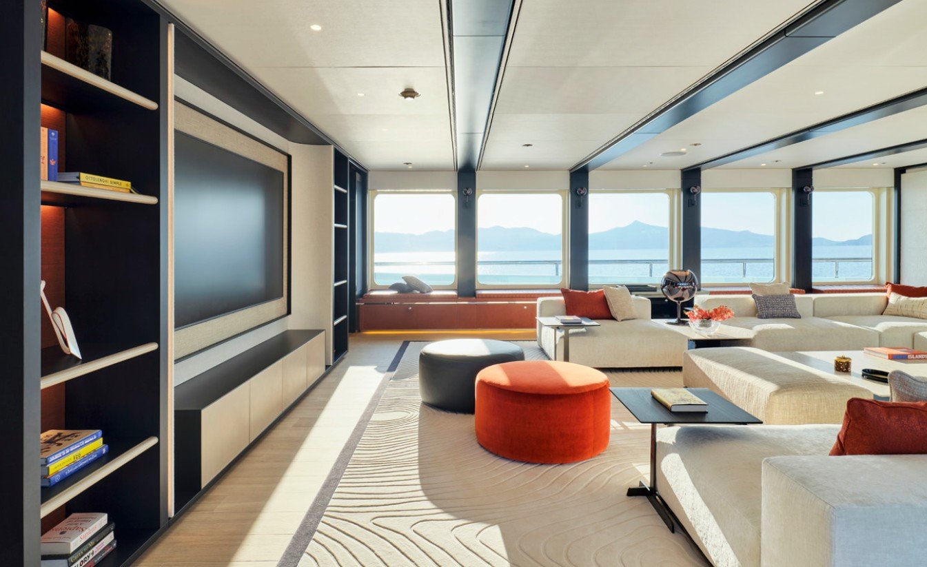 Mega Motor Yacht ORA