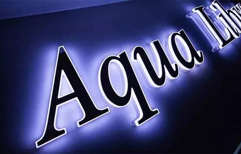 780