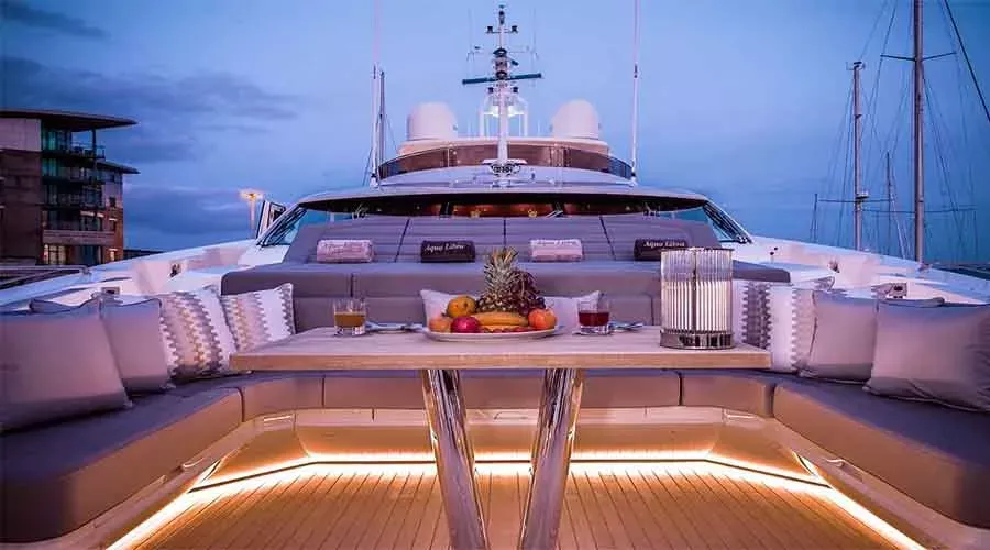 Mega Motor Yacht AQUA LIBRA