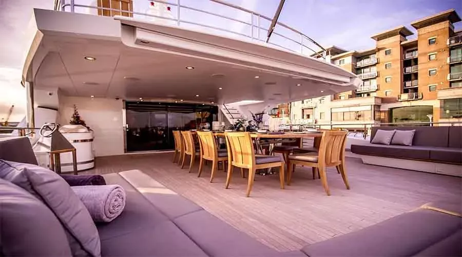 Mega Motor Yacht AQUA LIBRA