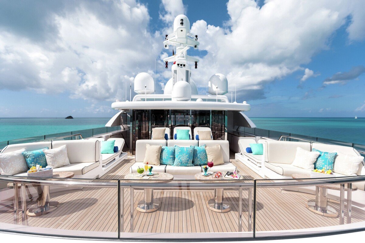 Mega-Yacht-Titania-Hellas-Yachting_9 Mega Motor Yacht TITANIA