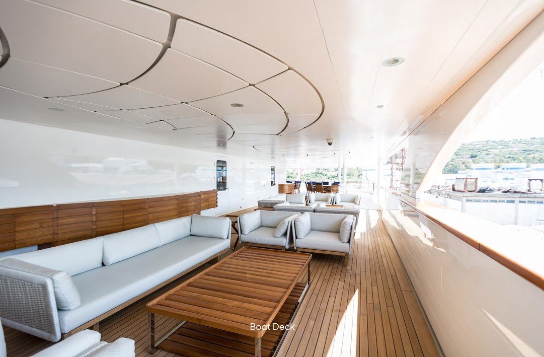 Motor-Yacht-DREAM-5 Mega Motor Yacht DREAM