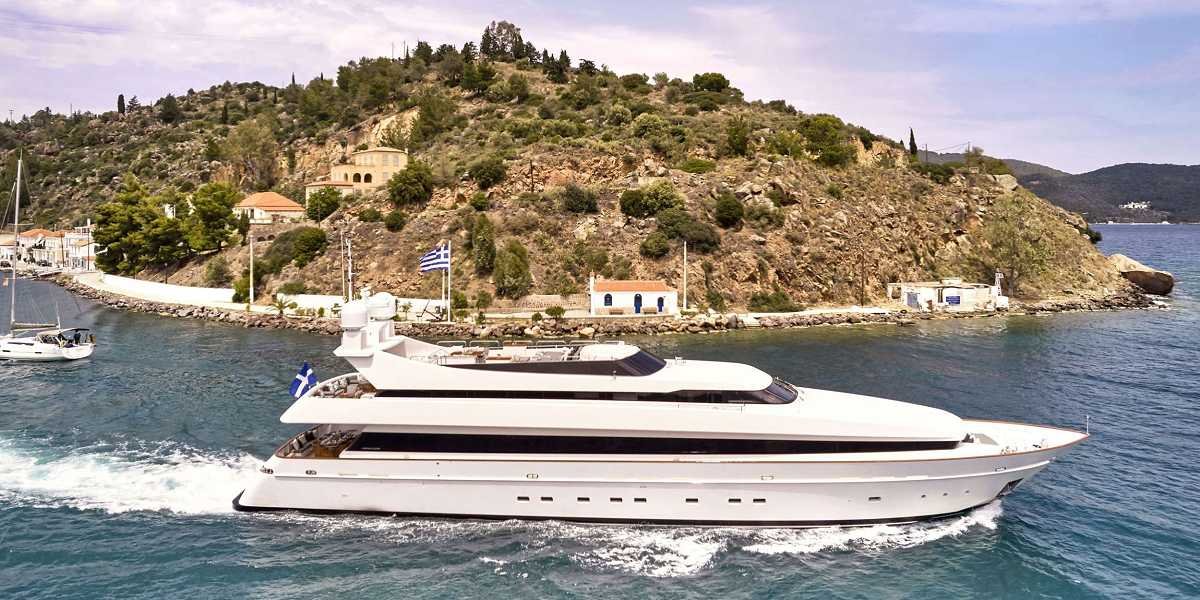 Mega Motor Yacht ELEMENT
