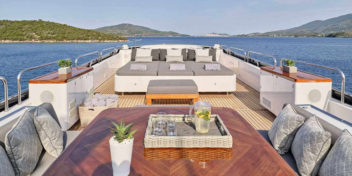 Mega Motor Yacht ELEMENT